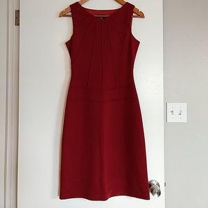 BCBG Max Azria burgundy sheath dress sz 4